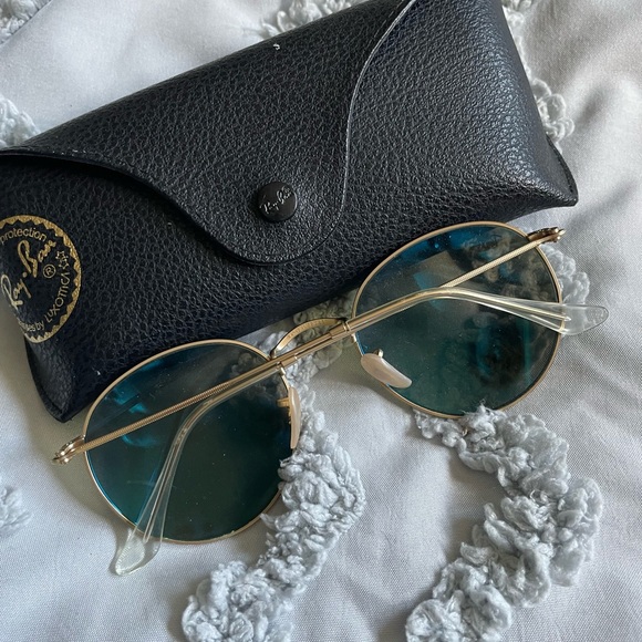 Rayban Sunglasses - Picture 3 of 3